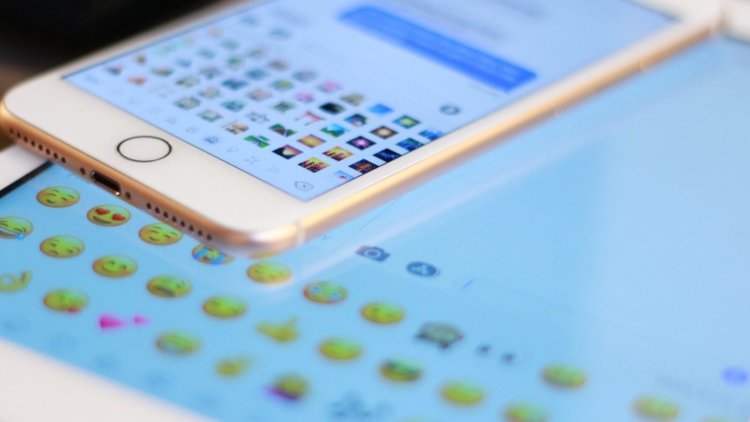 Google представила игру для поиска эмодзи в реальности. Фото.