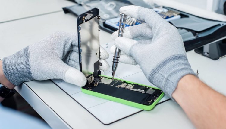 Как недорого отремонтировать технику Apple перед Новым годом. Фото.