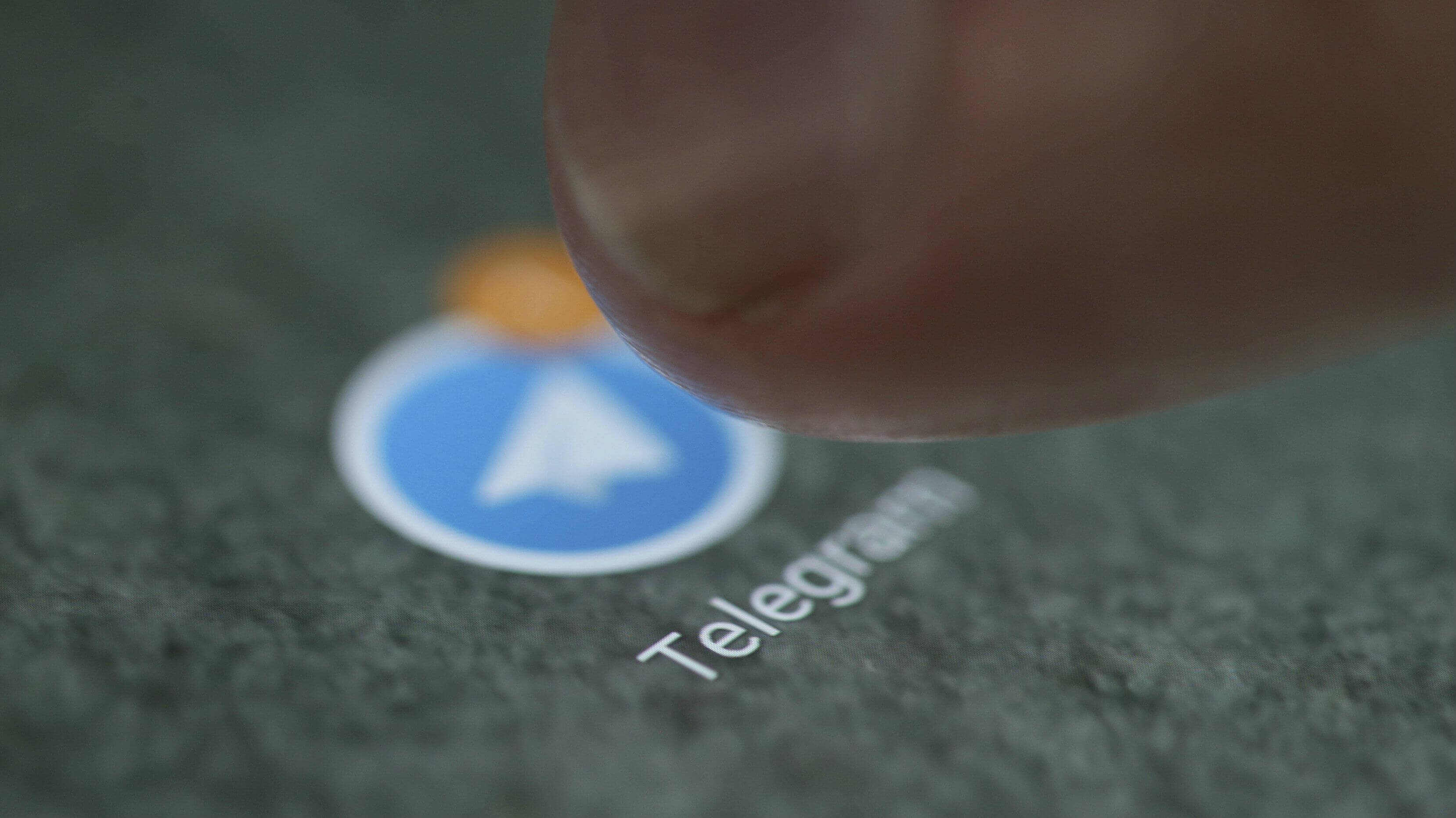 Telegram будет собирать паспортные данные пользователей. Telegram будет собирать паспортные данные пользователей. Фото.