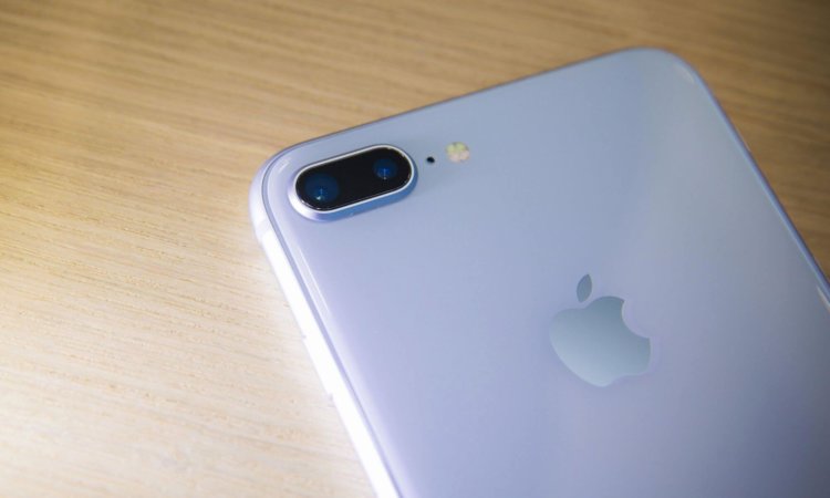 Увеличенный iPhone X может стать самым популярным в этом году. Фото.