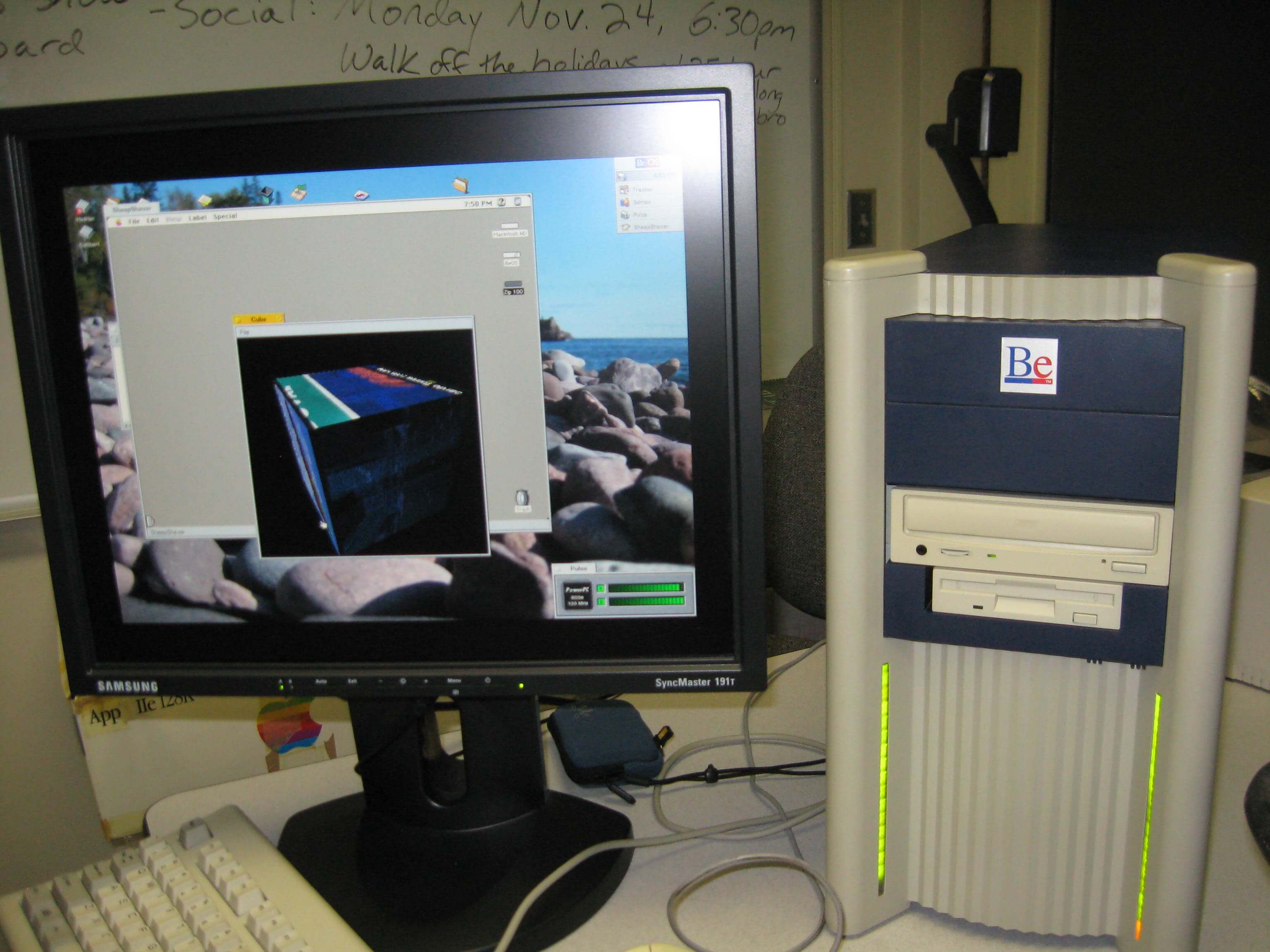 Amiga 90-х. BeBox. Amiga 90-х. BeBox. Фото.