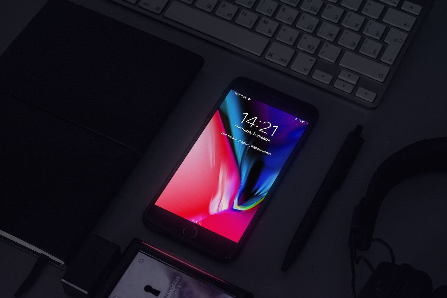 Apple запретила установку iOS 11.4. Apple запретила установку iOS 11.4. Фото.