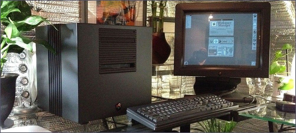 Цветной NeXTcube. Все кубики NeXT – цветные. Цветной NeXTcube. Все кубики NeXT – цветные. Фото.