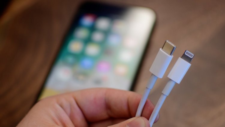 iOS 12 beta 4 требует ввода пароля каждый раз при подключении аксессуаров. iOS 12 beta 4 требует ввода пароля каждый раз при подключении аксессуаров. Фото.