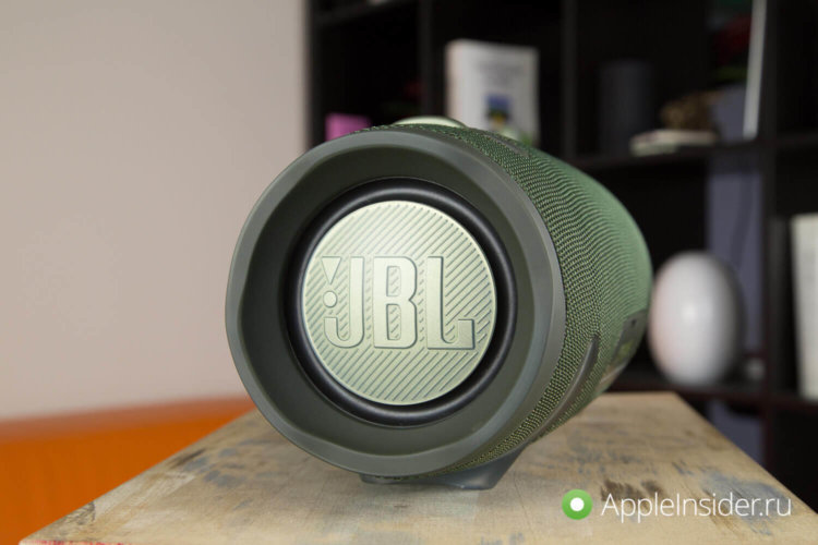 Эта музыка будет долгой: обзор JBL Xtreme 2. Фото.