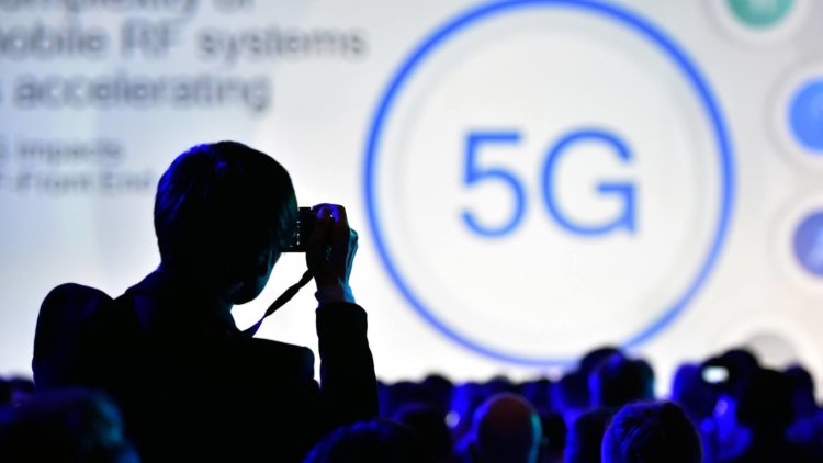 Запуск сетей 5G в России откладывается. Запуск сетей 5G в России откладывается. Фото.