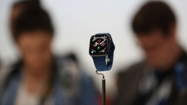 Важная функция новых Apple Watch отключена для некоторых пользователей. Фото.