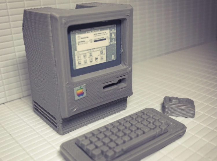 Дешевый Mac смутных времен. Дешевый Mac смутных времен. Фото.