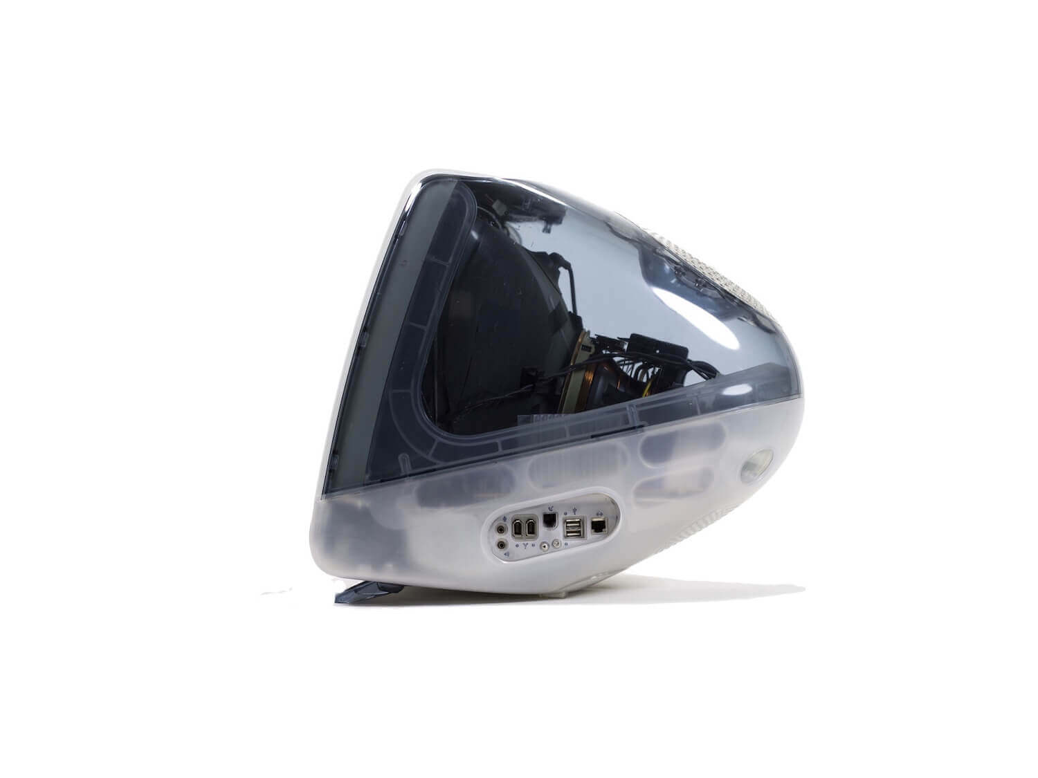 iMac DV или киноискусство в массы. Новый iMac. iMac DV или киноискусство в массы. Новый iMac. Фото.