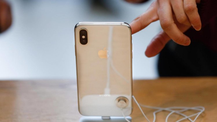 iPhone XS показался на официальном сайте Apple. Фото.