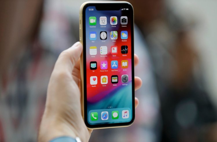Убедились сами: двухсимочный iPhone XS Max работает в России. Фото.