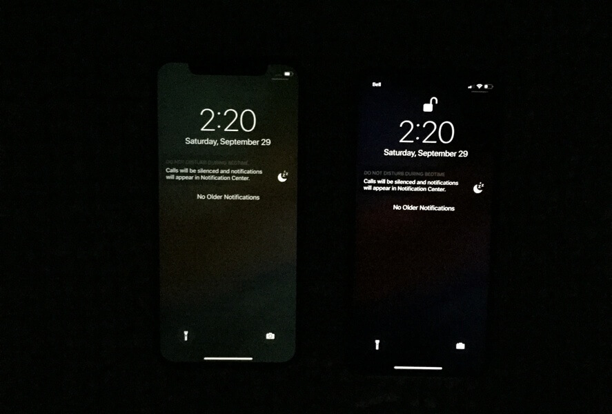 Надписи на экран блокировки айфон. Айфон XS экран блокировки. Айфон заблокирован экран скачиванием приложения. Уведомление о замене дисплея iphone XS. Предупреждение о замене дисплея iphone XS.
