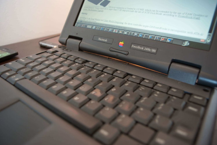 Японский Наутилус в линейке PowerBook. Фото.