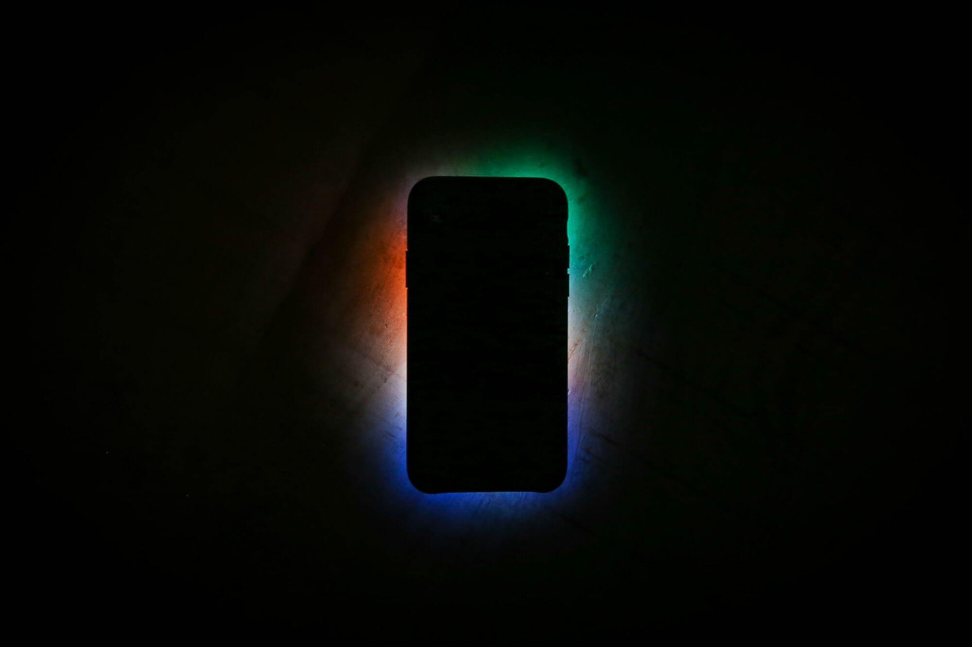 Гибкий iPhone в будущем? Гибкий iPhone в будущем? Фото.