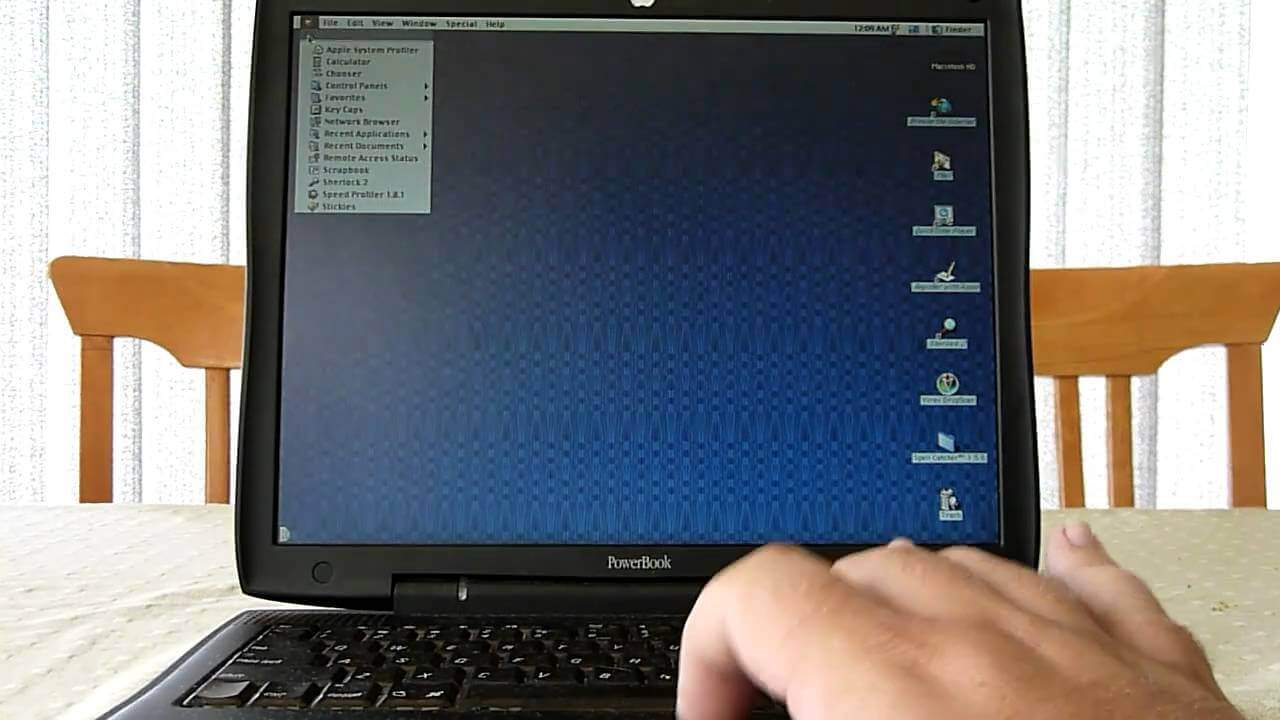 Отсутствующее звено в линейке PowerBook. Что это могло быть? Отсутствующее звено в линейке PowerBook. Что это могло быть? Фото.