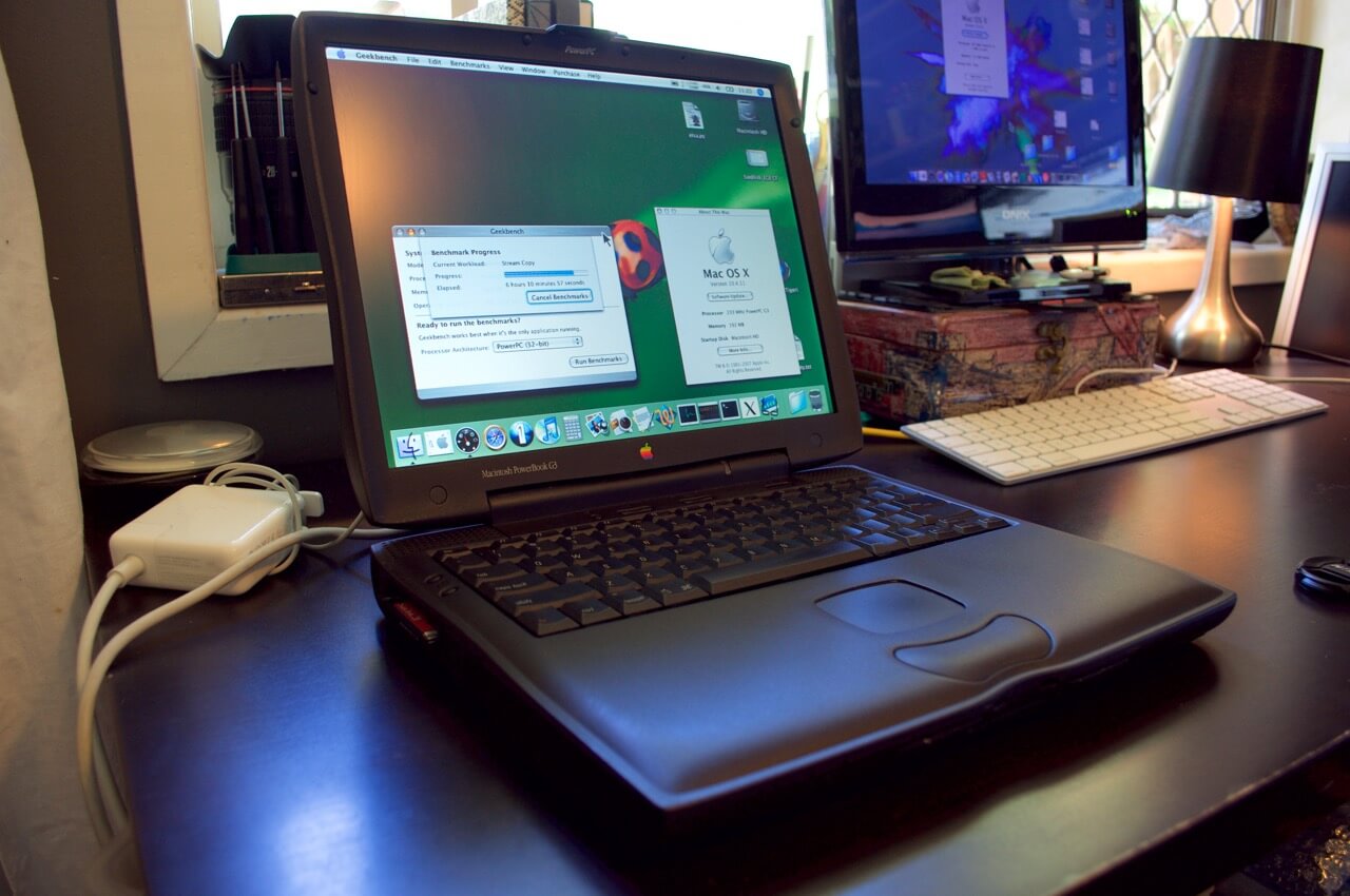 PowerBook G3 Series I: убийца становится серийным. Конструктор PowerBook G3 Wallstreet/Mainstreet. PowerBook G3 Series I: убийца становится серийным. Конструктор PowerBook G3 Wallstreet/Mainstreet. Фото.