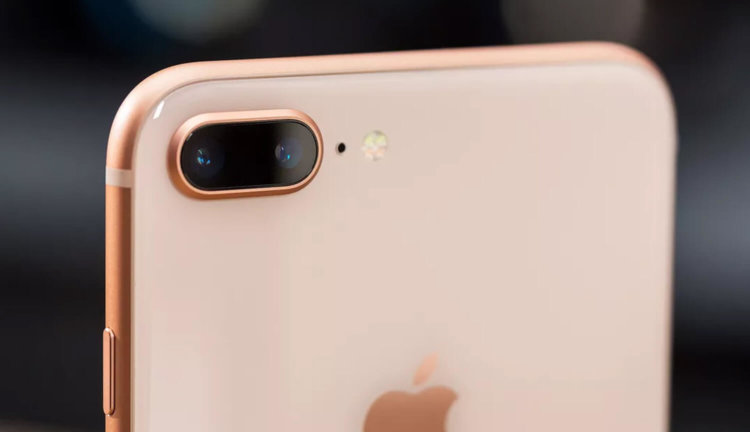 Apple начала продажи восстановленных iPhone 8. Фото.