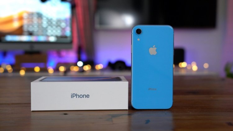 Apple назвала самую популярную модель iPhone. Фото.