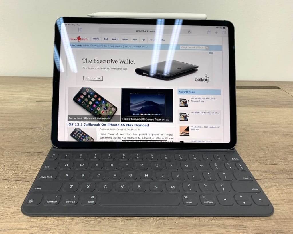 Почему iPad Pro (2018) не станет заменой MacBook. Safari под iOS. Почему iPad Pro (2018) не станет заменой MacBook. Safari под iOS. Фото.
