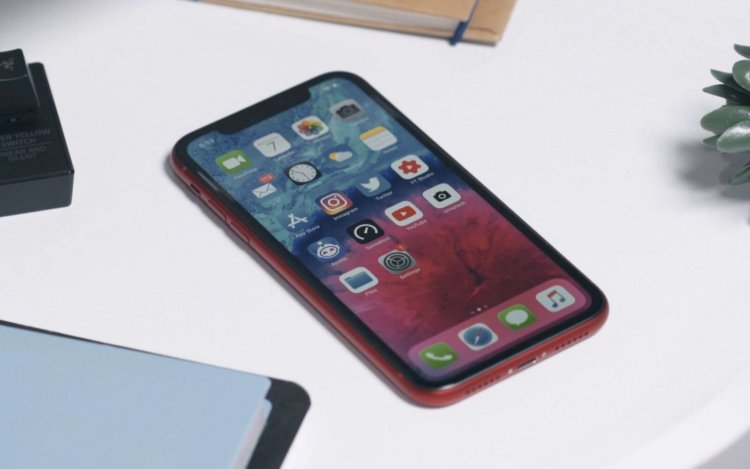 Аналитик раскрыл причину низких продаж iPhone XR. Фото.