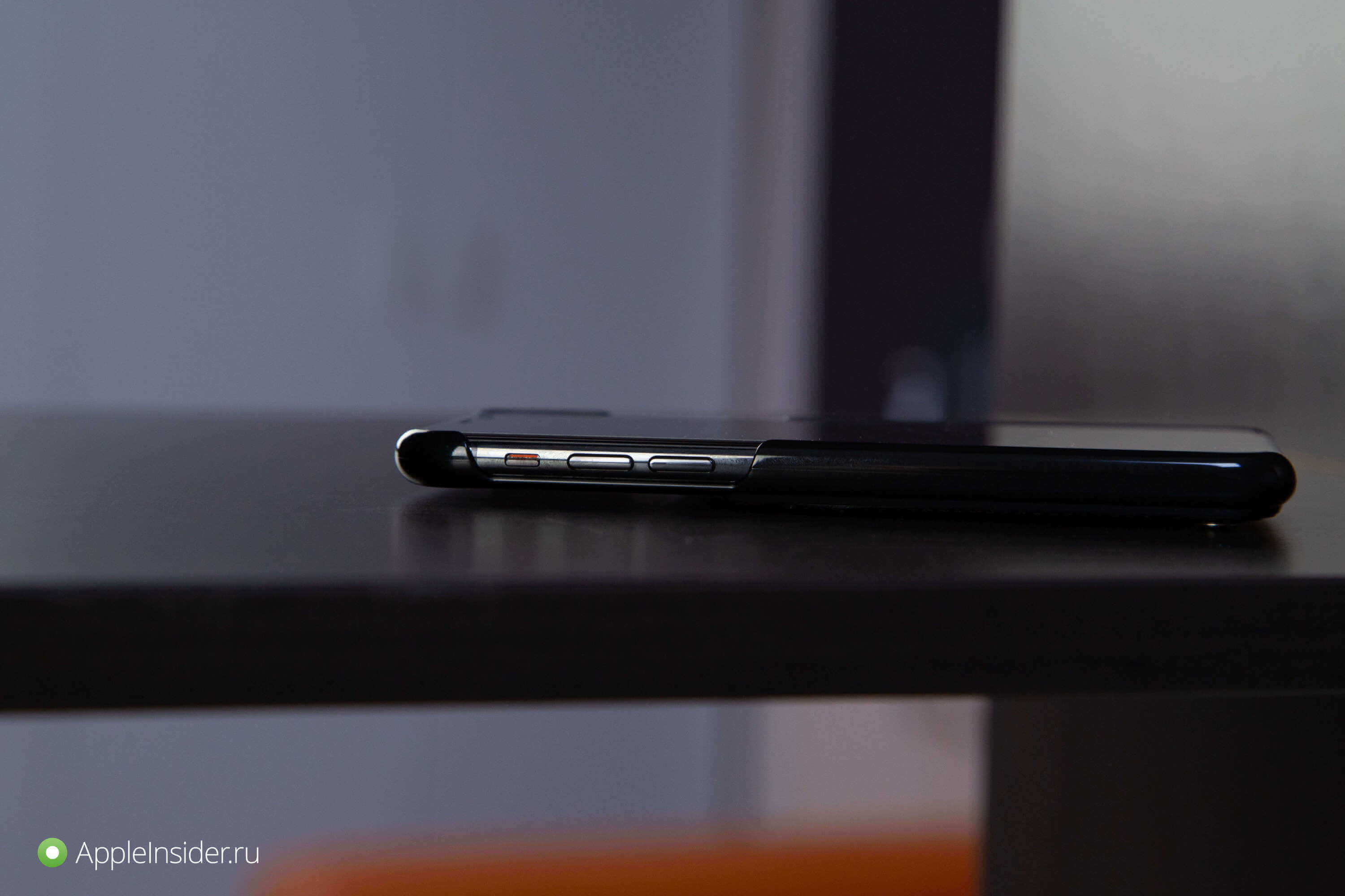 PEGACASA — чехлы для iPhone от партнера Apple. PEGACASA — чехлы для iPhone от партнера Apple. Фото.
