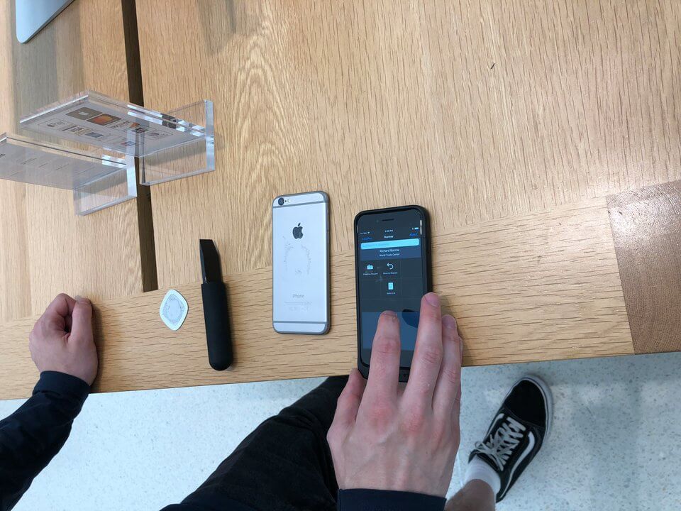 Как работает программа возврата старых iPhone. Как работает программа возврата старых iPhone. Фото.