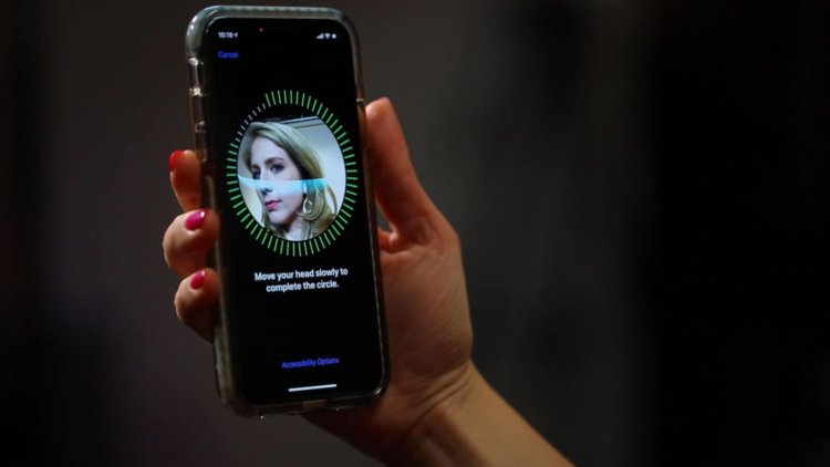 Apple намерена улучшить работу Face ID в новых iPhone. Фото.
