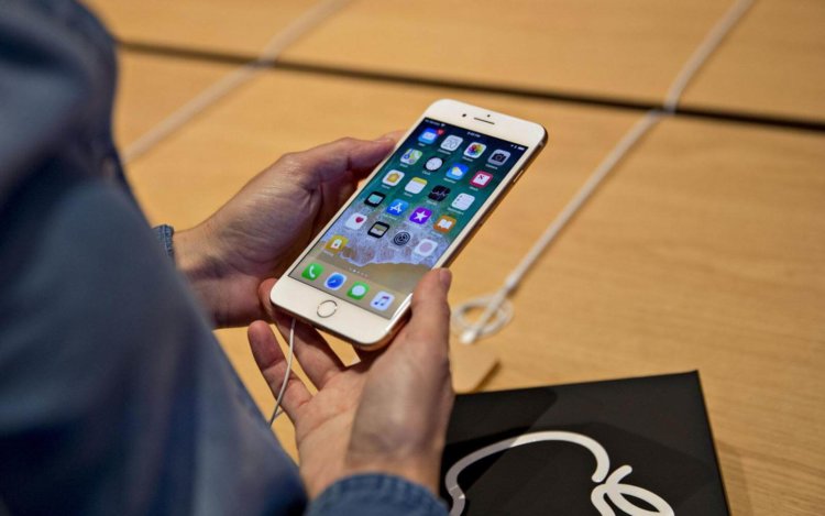 [Обновлено] Apple выпустила первую бета-версию iOS 12.1.3. Фото.