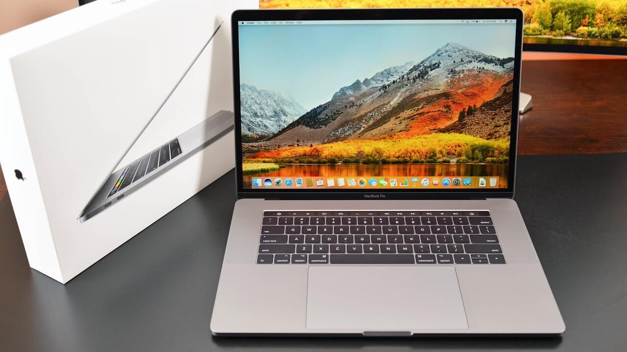 В России было продано рекордное количество MacBook. В России было продано рекордное количество MacBook. Фото.