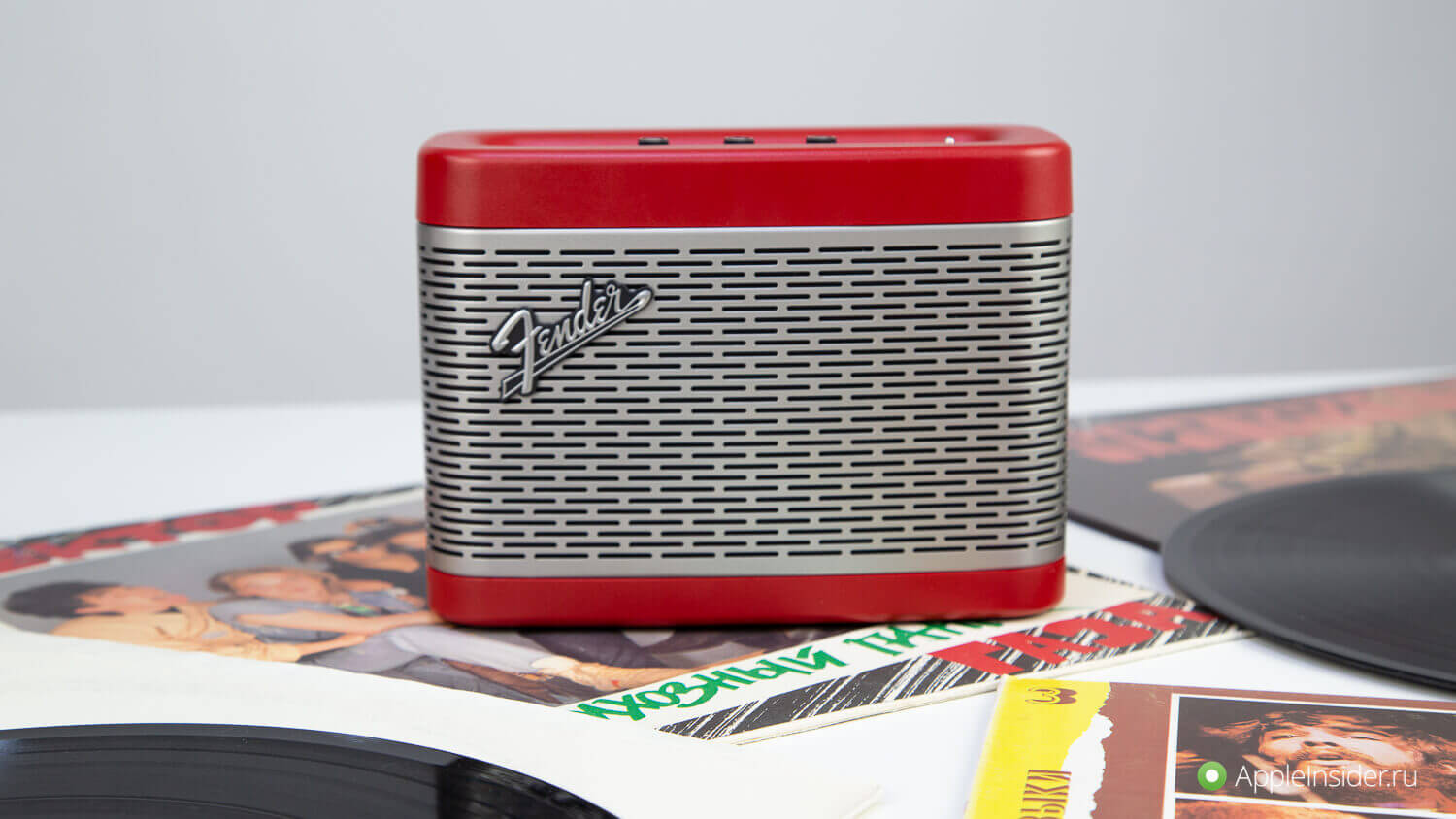 Даешь бас! Новые наушники и колонка от Fender. Даешь бас! Новые наушники и колонка от Fender. Фото.