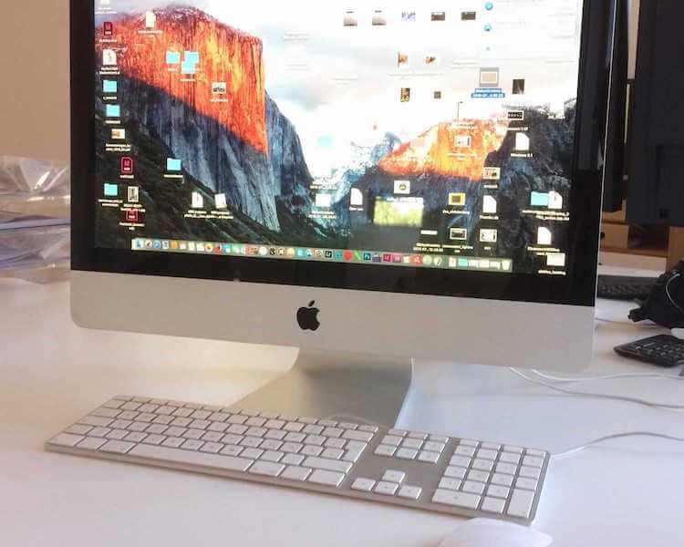 iMac (Late 2009) на процессорах Core 2, младшая модель…. iMac (Late 2009) на процессорах Core 2, младшая модель…. Фото.