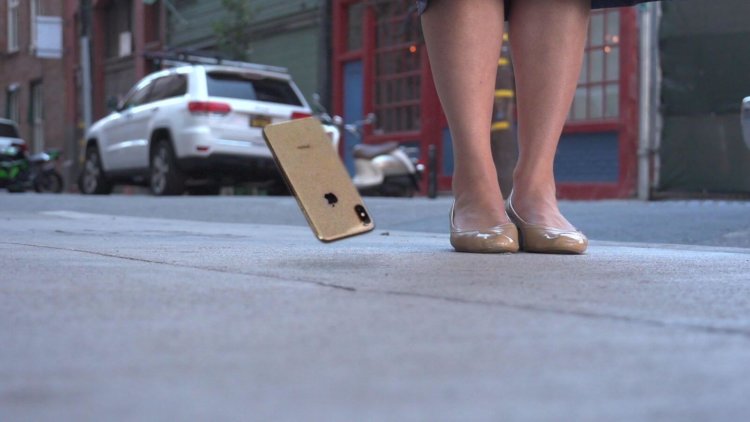 Названы самые частые поломки iPhone XS, XS Max и XR. Фото.