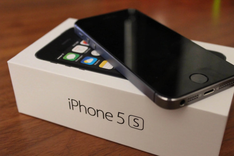 Как работают старые версии iOS на iPhone 5s? Сравнение с iOS 12. Фото.