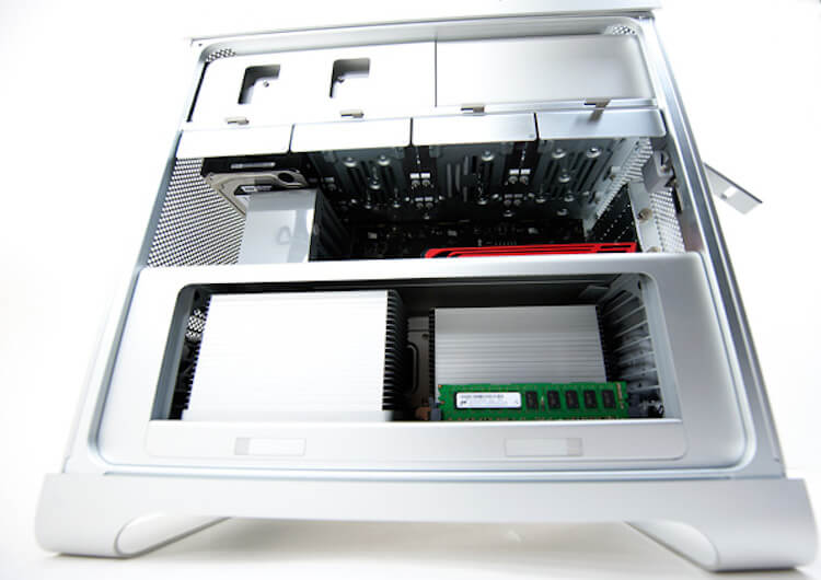 Mac Pro 2010 года. Фокусы с картами (графическими). Mac Pro 2010 года. Фокусы с картами (графическими). Фото.