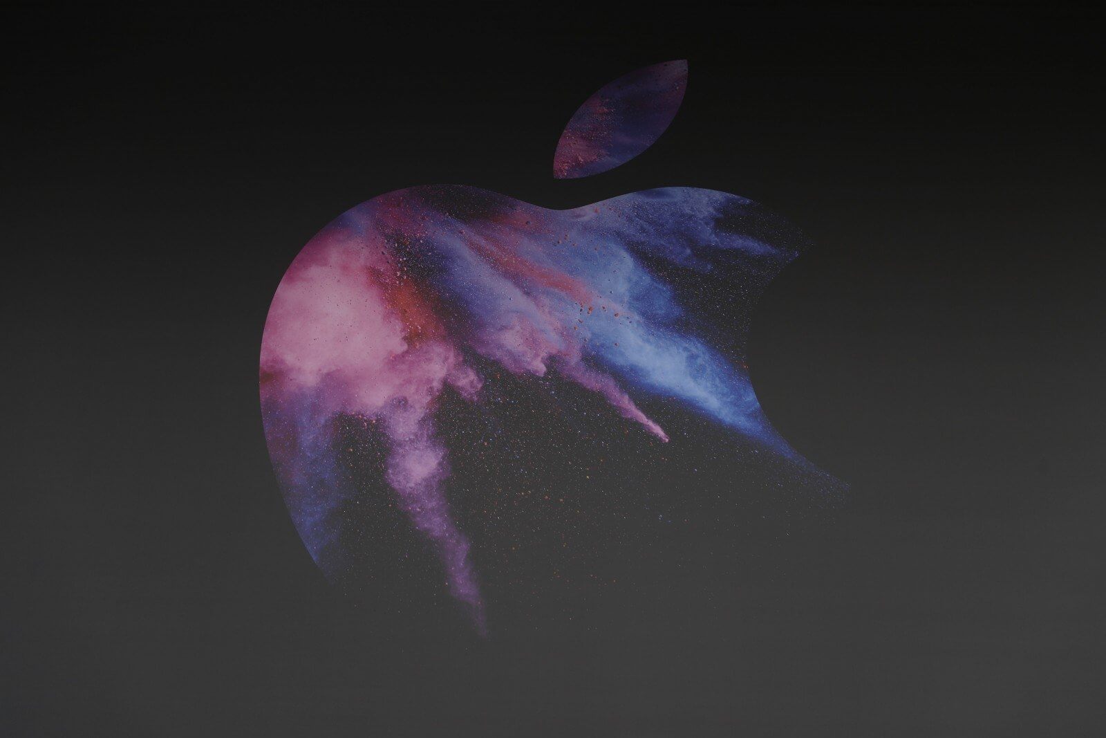 Apple утратила статус самой инновационной компании мира. Apple утратила статус самой инновационной компании мира. Фото.