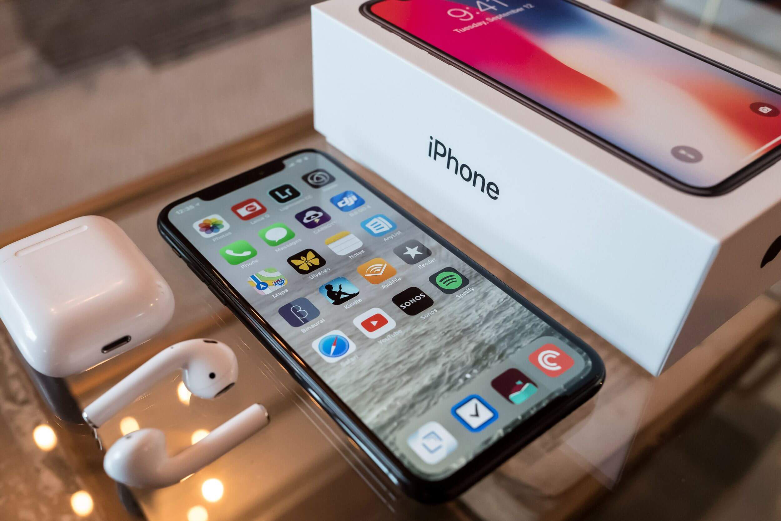 Apple признала, что iPhone стоит слишком дорого
