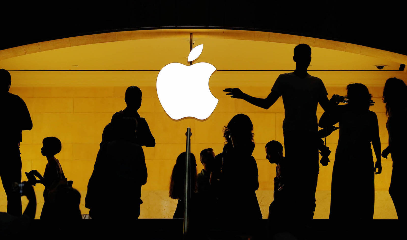 Экс-маркетолог Macintosh рассказал, как удержаться на работе в Apple. Экс-маркетолог Macintosh рассказал, как удержаться на работе в Apple. Фото.