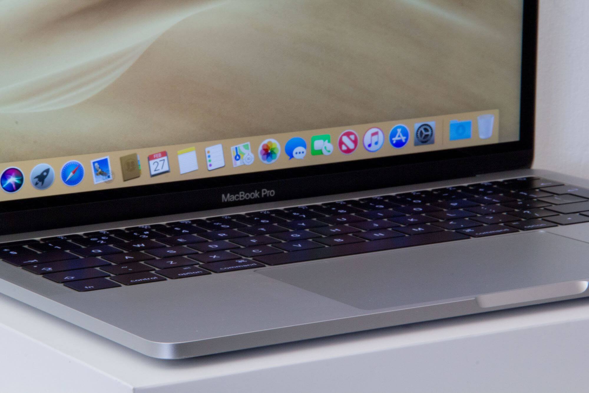 Apple запатентовала датчик пульса для MacBook