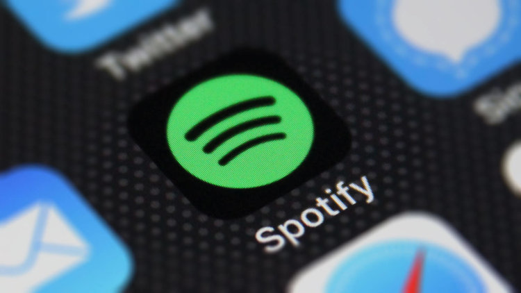Названы сроки выхода Spotify на российский рынок. Фото.