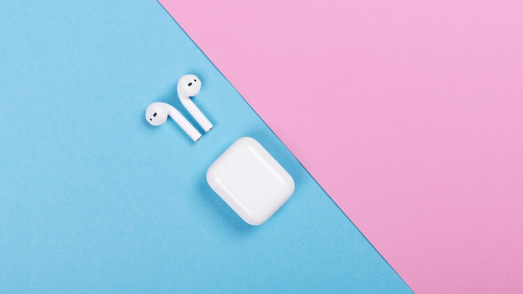 AirPods 3 могут представить до конца года. И, скорее всего, это правда. AirPods 3 могут представить до конца года. И, скорее всего, это правда. Фото.