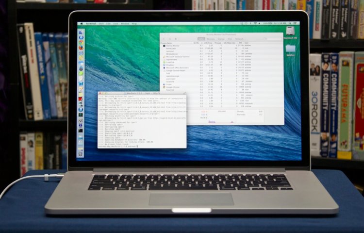 15-дюймовый MacBook Pro (Early 2013). Фото.