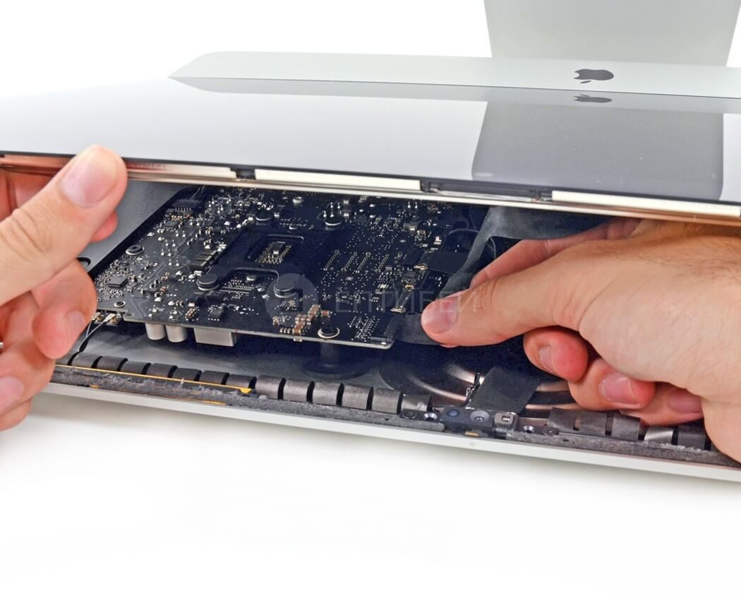 iMac (21,5”, Late 2013) – speed bump, но не совсем…. Intel Core четвертого поколения (Haswell). iMac (21,5”, Late 2013) – speed bump, но не совсем…. Intel Core четвертого поколения (Haswell). Фото.