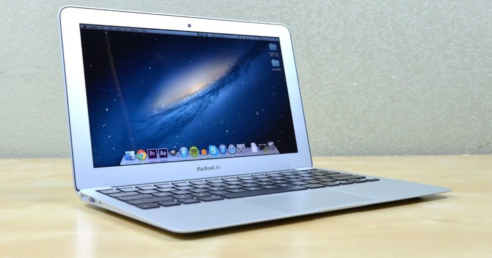 MacBook本体 MacBookAir mid2013(11inch) macbookair13-1000x526.jpg