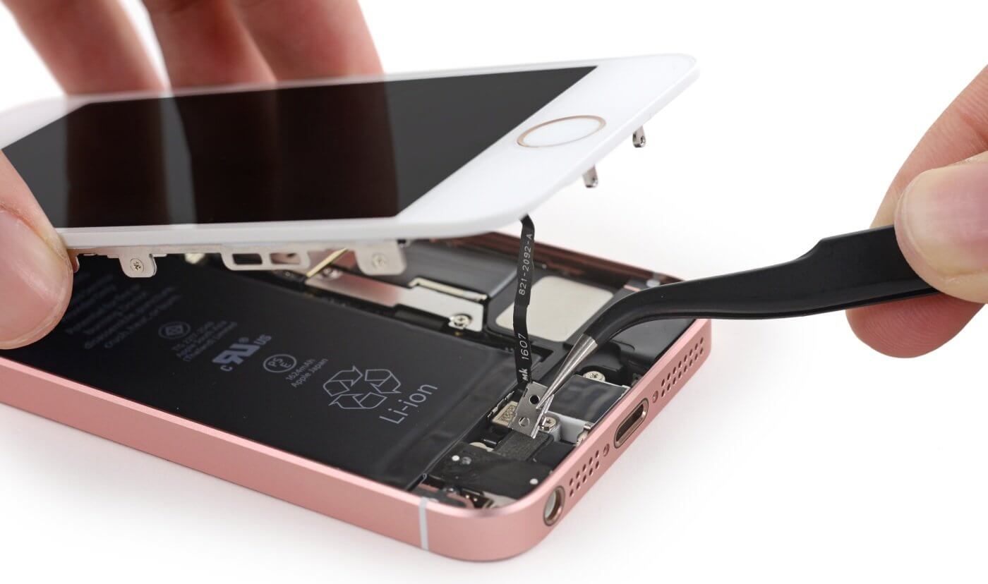iPhone SE: Попытка возврата. Внутри. iPhone SE: Попытка возврата. Внутри. Фото.