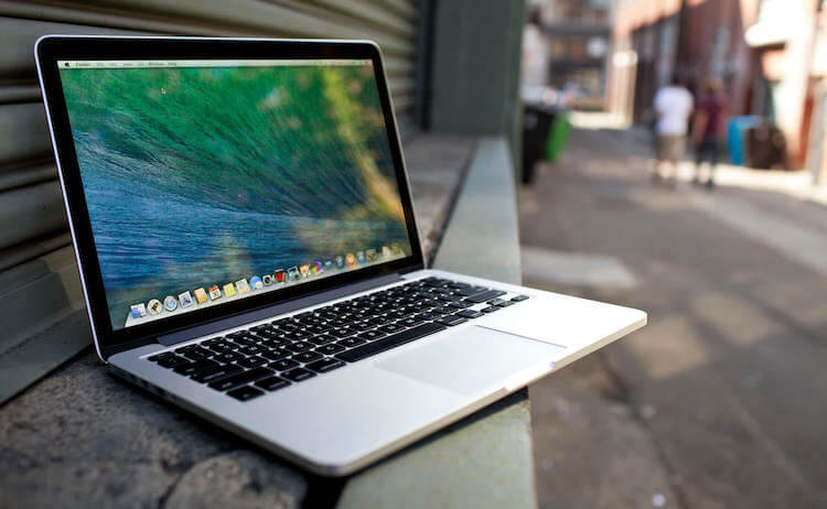 Почти полмиллиона MacBook Pro могут загореться в любой момент. Фото.