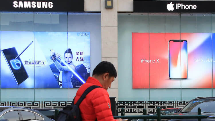 Apple установит OLED-экраны в MacBook не ради вас, а ради Samsung. Apple установит OLED-экраны в MacBook не ради вас, а ради Samsung. Фото.
