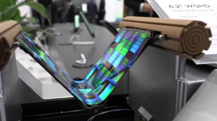 Новые OLED-матрицы. Гибкий экран производства BOE. Новые OLED-матрицы. Гибкий экран производства BOE. Фото.
