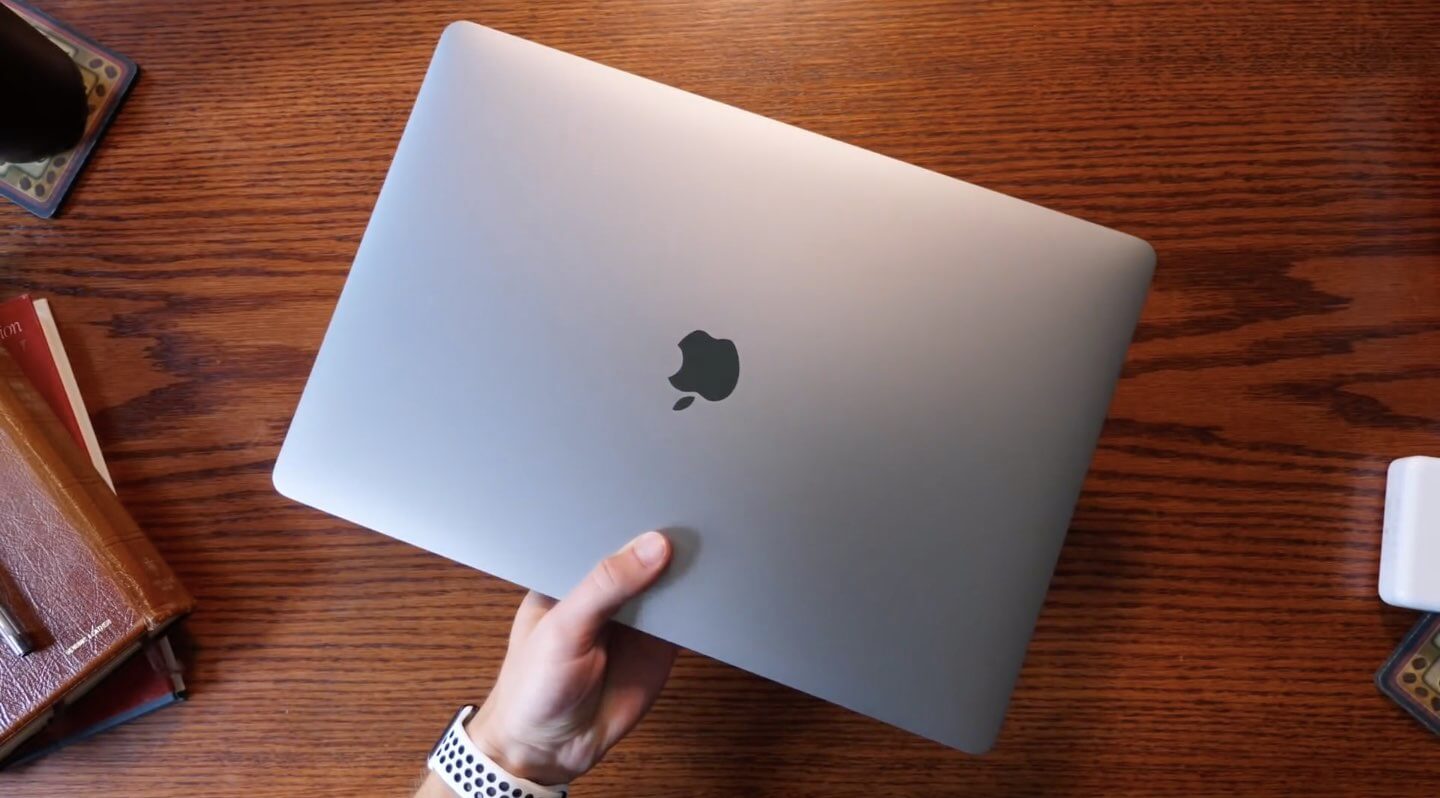 Центральные и графические процессоры в MBP15 2019 года. Цветовые решения те же самые. Центральные и графические процессоры в MBP15 2019 года. Цветовые решения те же самые. Фото.