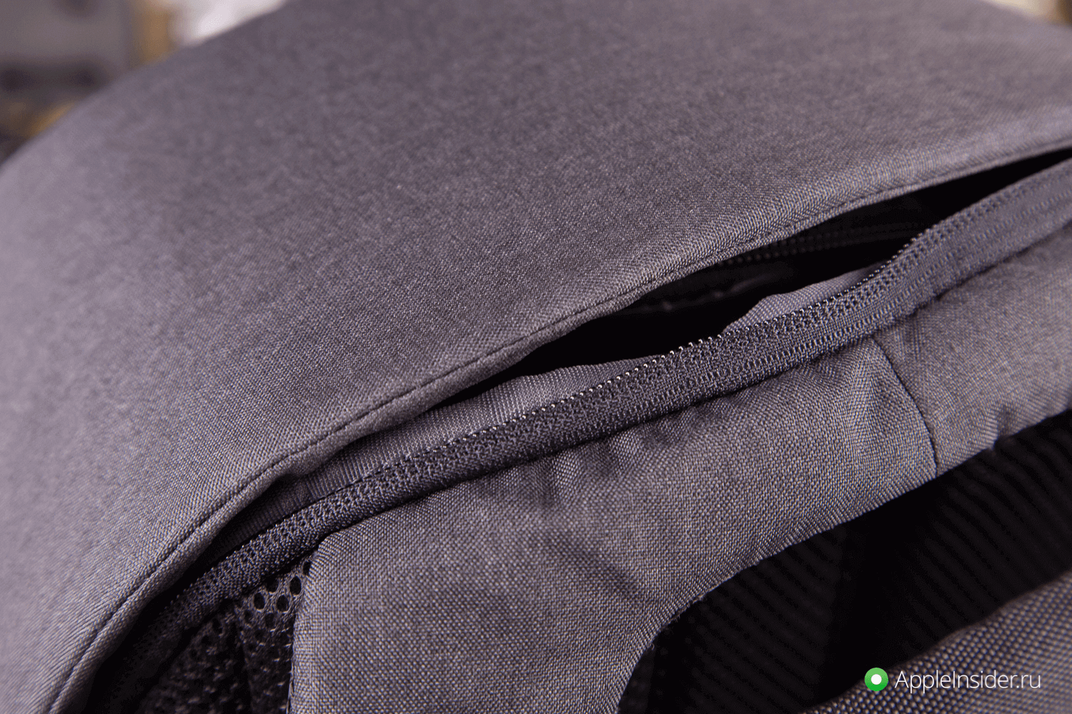 XD Design Bobby Pro — защищенный рюкзак для MacBook и не только. Молния основного отсека спрятана. XD Design Bobby Pro — защищенный рюкзак для MacBook и не только. Молния основного отсека спрятана. Фото.