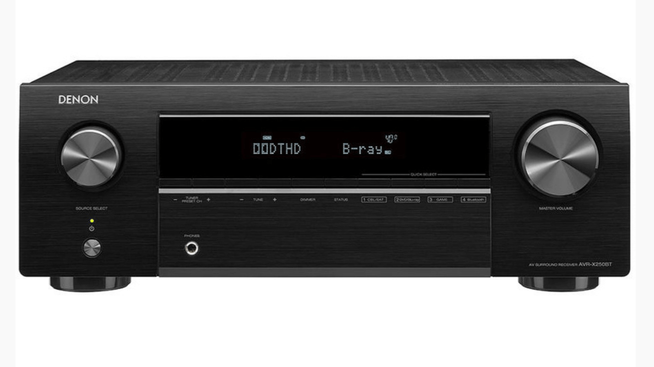 Бюджетный AV-ресивер Denon AVR-X250BT за 20000 рублей станет хорошим шагом к качественному звуку. Фото.